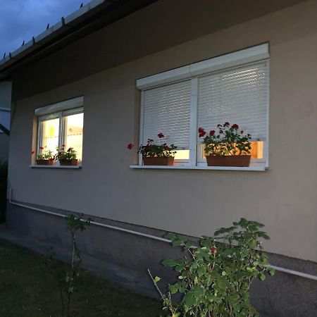 Tulman Apartment Balatonbereny Exterior photo