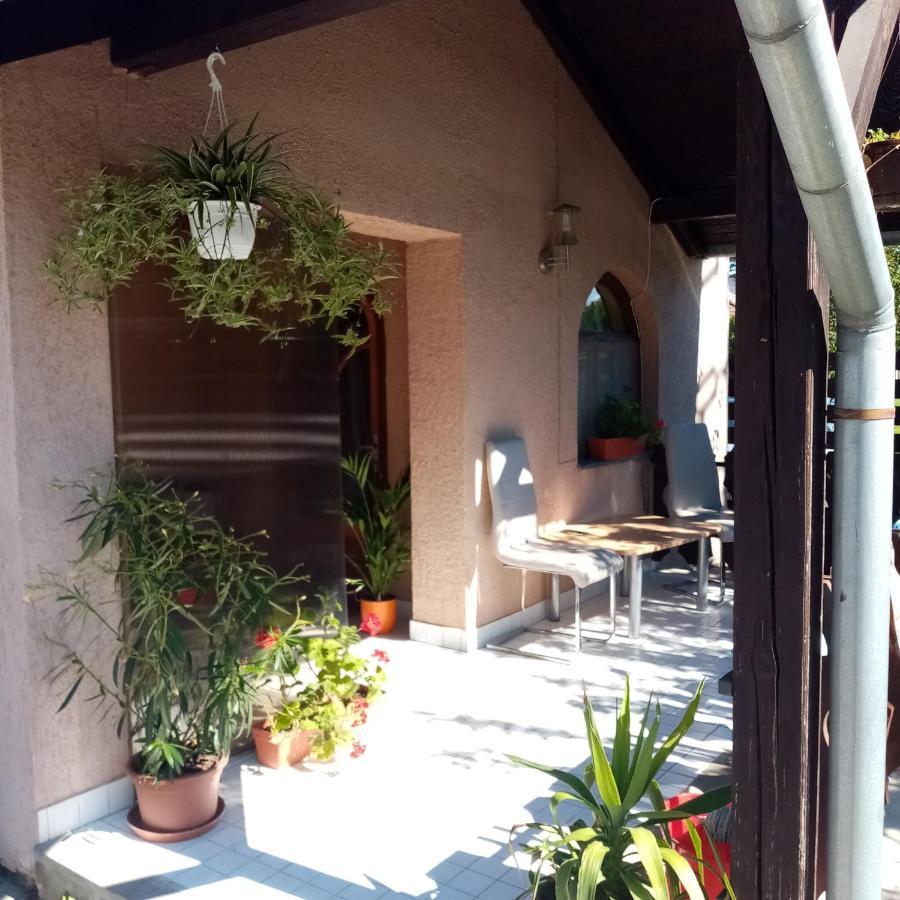 Tulman Apartment Balatonbereny Exterior photo