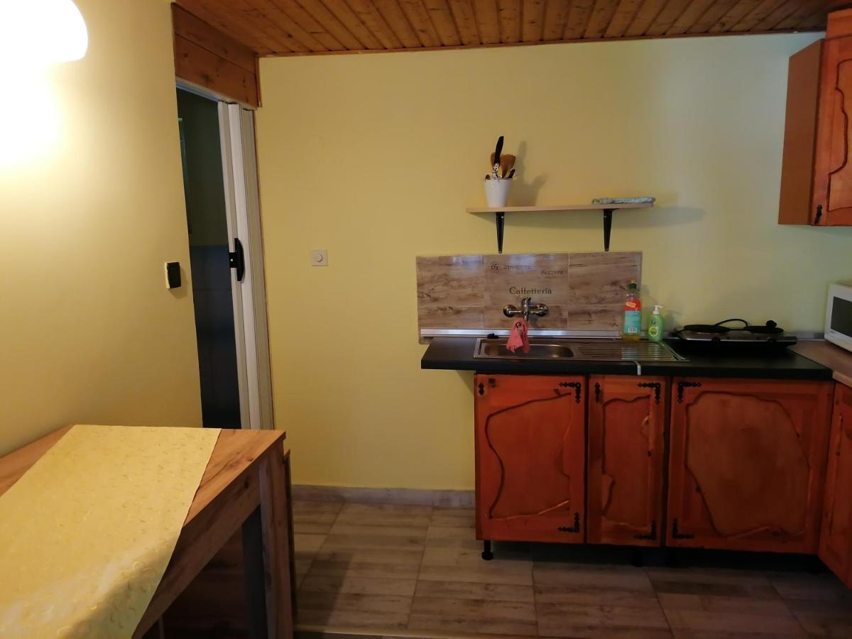 Tulman Apartment Balatonbereny Exterior photo