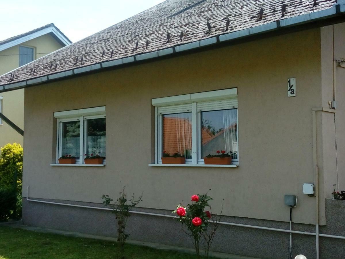 Tulman Apartment Balatonbereny Exterior photo
